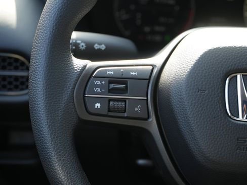 Used 2026 Honda HR-V LX image 21