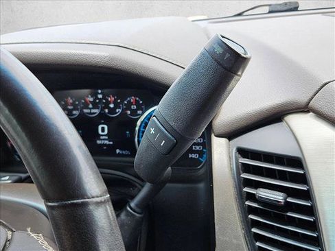 Used 2019 GMC Yukon Denali image 12