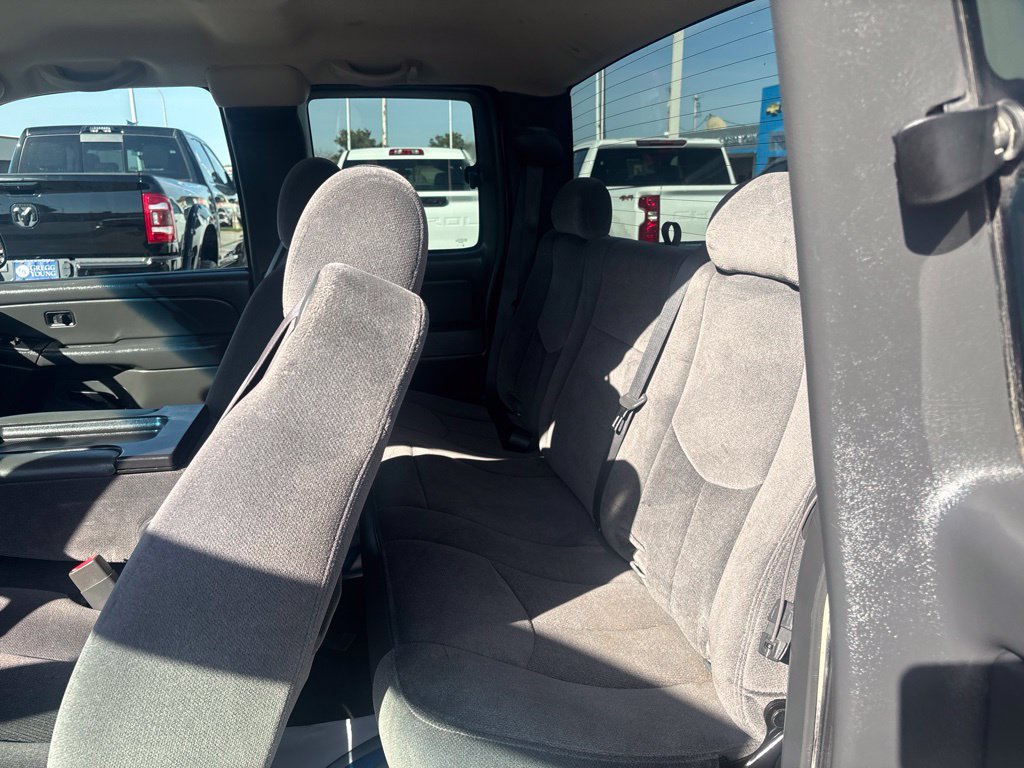 Used 2007 GMC Sierra 1500 SLE w/ Extended Cab Value Package AWD/4WD image 31