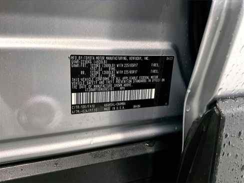 Used 2022 Toyota RAV4 XLE image 33