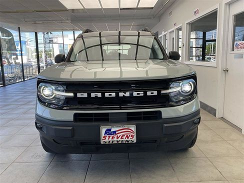 Used 2024 Ford Bronco Sport Outer Banks w/ Tech Package AWD/4WD image 2