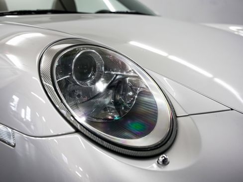Used 2005 Porsche 911 Carrera S RWD image 38