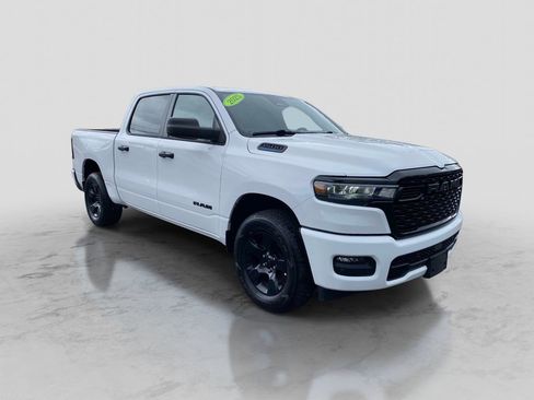 Certified 2025 RAM 1500 Tradesman w/ Night Edition AWD/4WD image 9