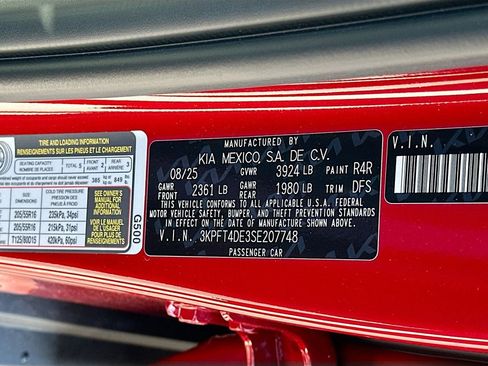 New 2025 Kia K4 LXS image 29