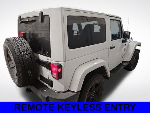 Used 2012 Jeep Wrangler Sahara image 4