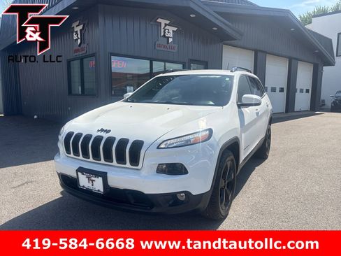 Used 2018 Jeep Cherokee Limited w/ High Altitude Package AWD/4WD image 1