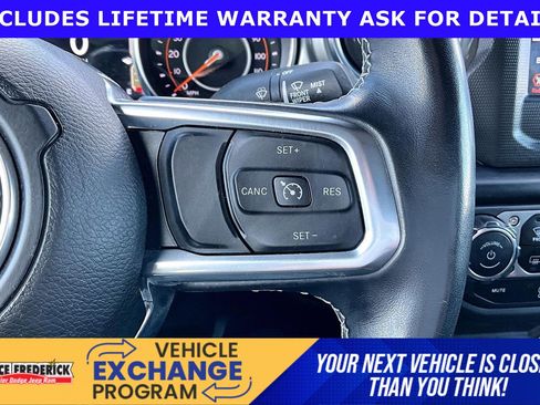 Used 2021 Jeep Wrangler Unlimited Sahara w/ Safety Group AWD/4WD image 16