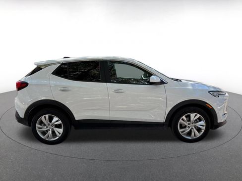 Used 2025 Buick Encore GX Preferred FWD image 14