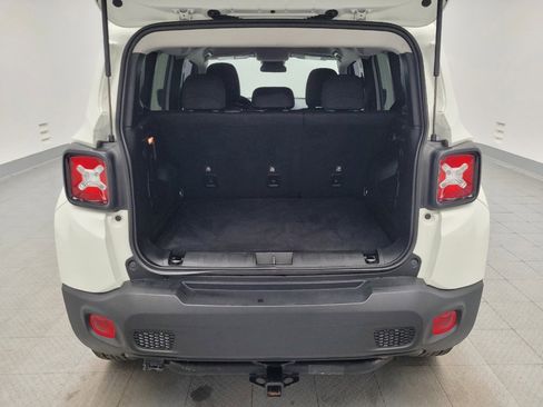 Used 2020 Jeep Renegade Sport AWD/4WD image 29