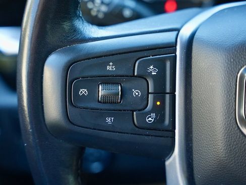 Used 2022 GMC Sierra 1500 Elevation w/ LPO, Elevation Black Package image 16