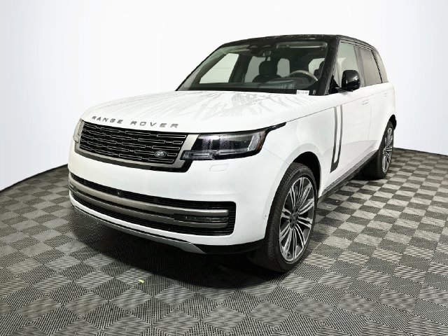Used 2025 Land Rover Range Rover SE AWD/4WD image 4