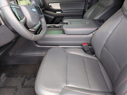 Used 2025 Ford Expedition Max Active image 22