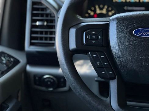 Used 2015 Ford F150 XL w/ Equipment Group 101A Mid AWD/4WD image 34