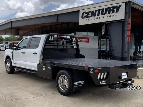 Used 2024 Ford F350 XL w/ XL Chrome Package RWD image 6