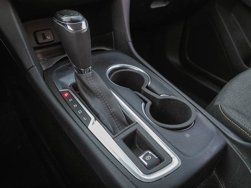 Certified 2018 Chevrolet Equinox LT FWD image 10