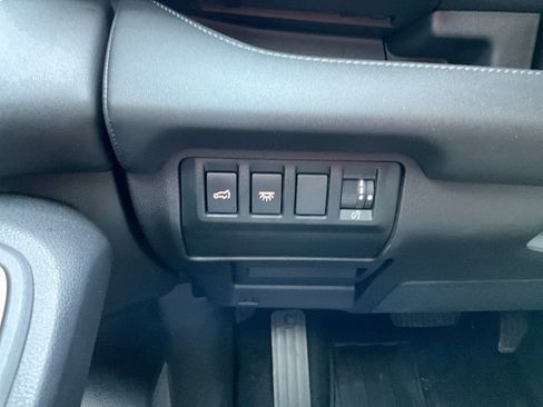 Certified 2023 Subaru Ascent Limited image 23