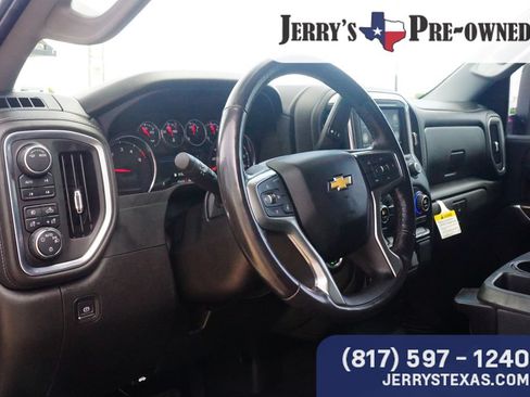 Used 2022 Chevrolet Silverado 2500 LT w/ Convenience Package AWD/4WD image 18