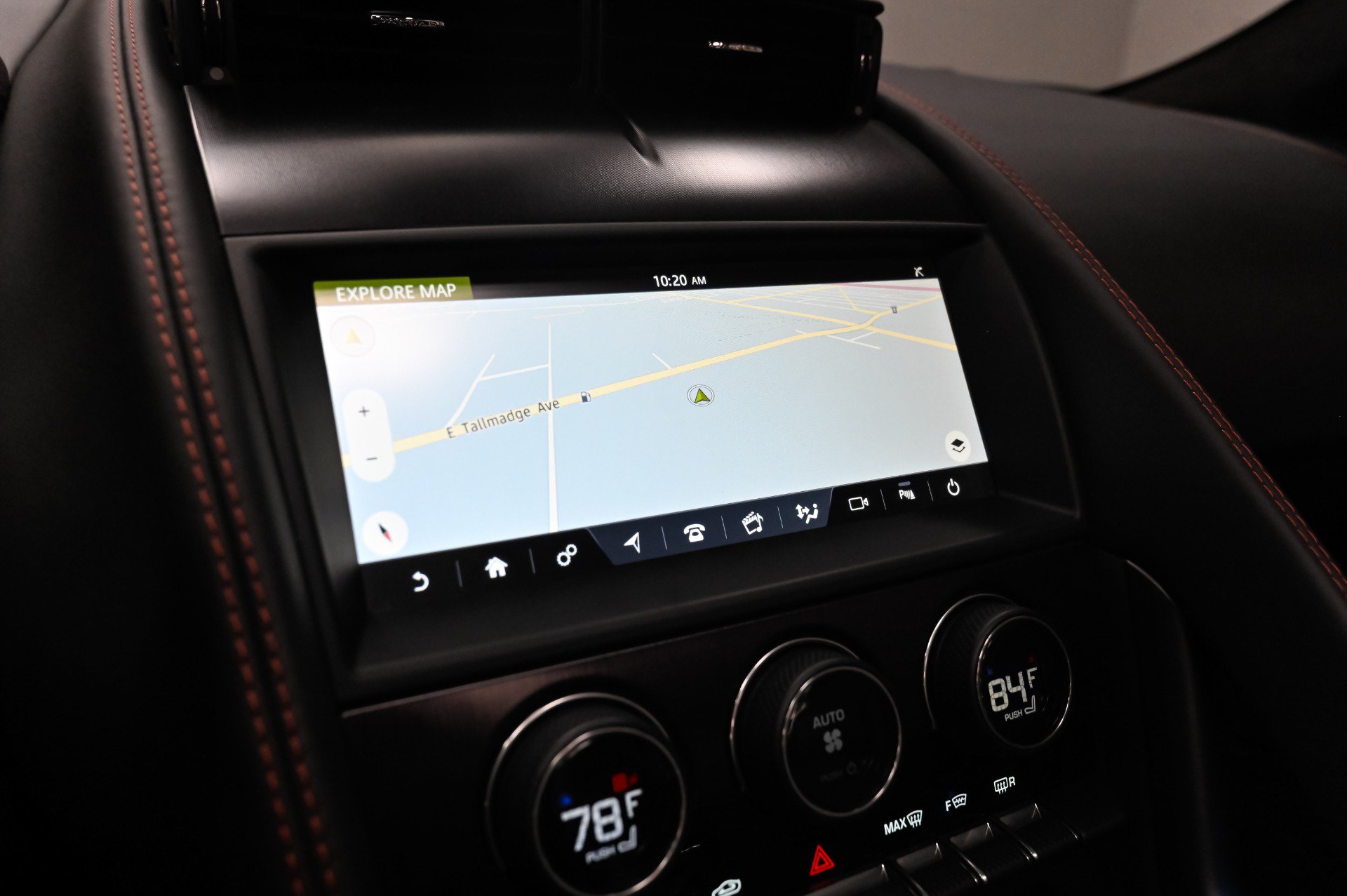 Used 2020 Jaguar F-TYPE Convertible RWD image 42