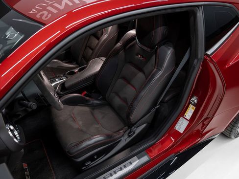 Used 2018 Chevrolet Camaro ZL1 RWD image 42