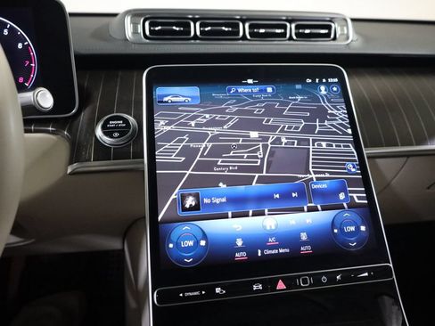 Certified 2022 Mercedes-Benz S 580 4MATIC Sedan image 18