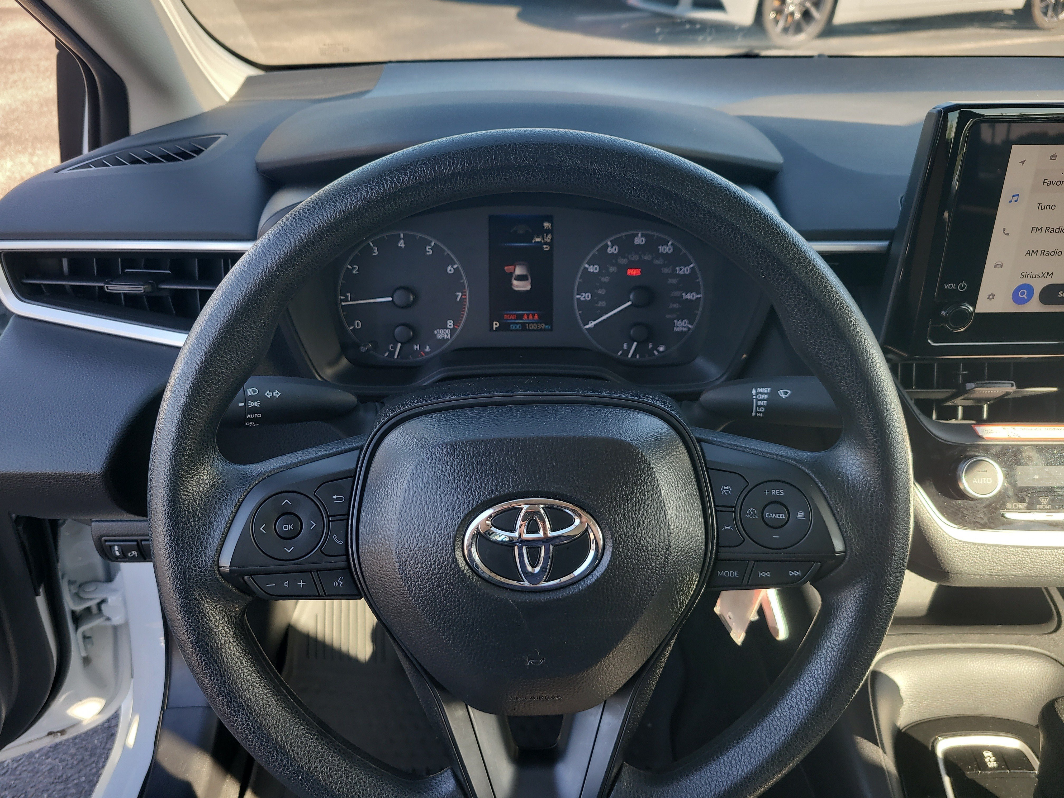 Used 2025 Toyota Corolla LE FWD image 26