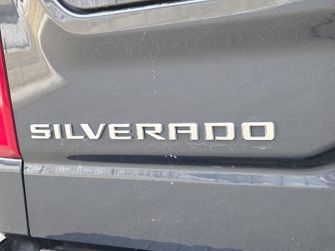 Used 2022 Chevrolet Silverado 1500 LTZ image 30