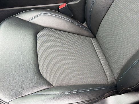 New 2026 Jeep Compass Latitude AWD/4WD image 18