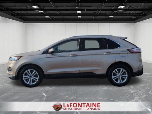 Used 2020 Ford Edge SEL w/ Cold Weather Package AWD/4WD image 2