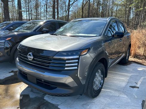 New 2026 Nissan Kicks SV w/ SV Premium Package image 1