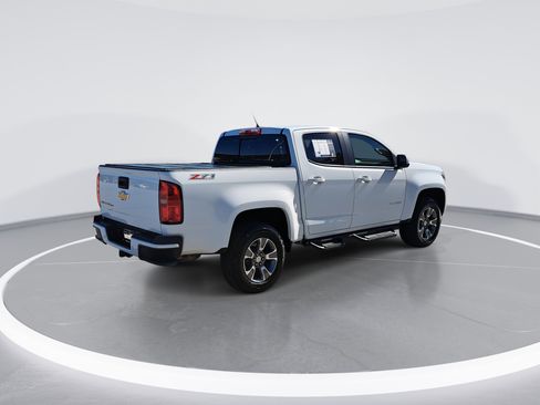 Used 2019 Chevrolet Colorado Z71 image 3