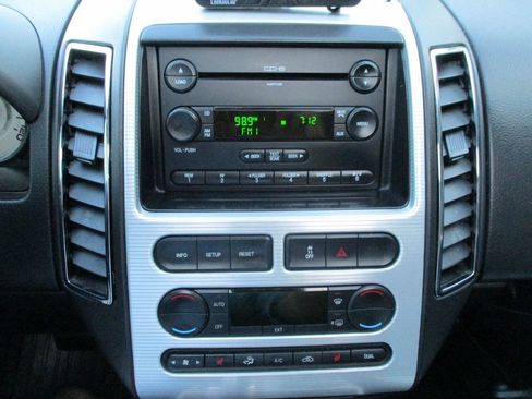 Used 2007 Ford Edge SEL AWD/4WD image 38
