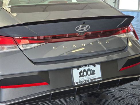 New 2026 Hyundai Elantra Sport FWD image 12