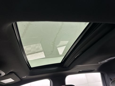 Used 2023 Chevrolet Colorado Z71 w/ Z71 Convenience Package 2 image 55