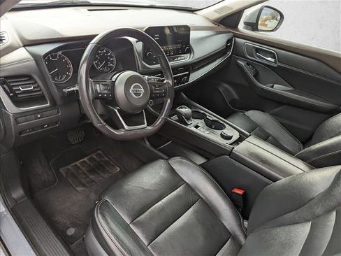 Used 2021 Nissan Rogue SL w/ Premium Package image 10