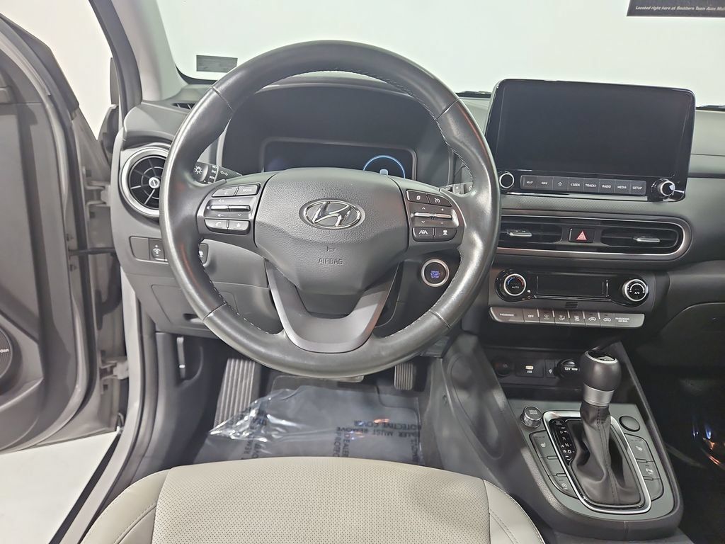 Used 2023 Hyundai Kona Limited w/ Cargo Package FWD image 14