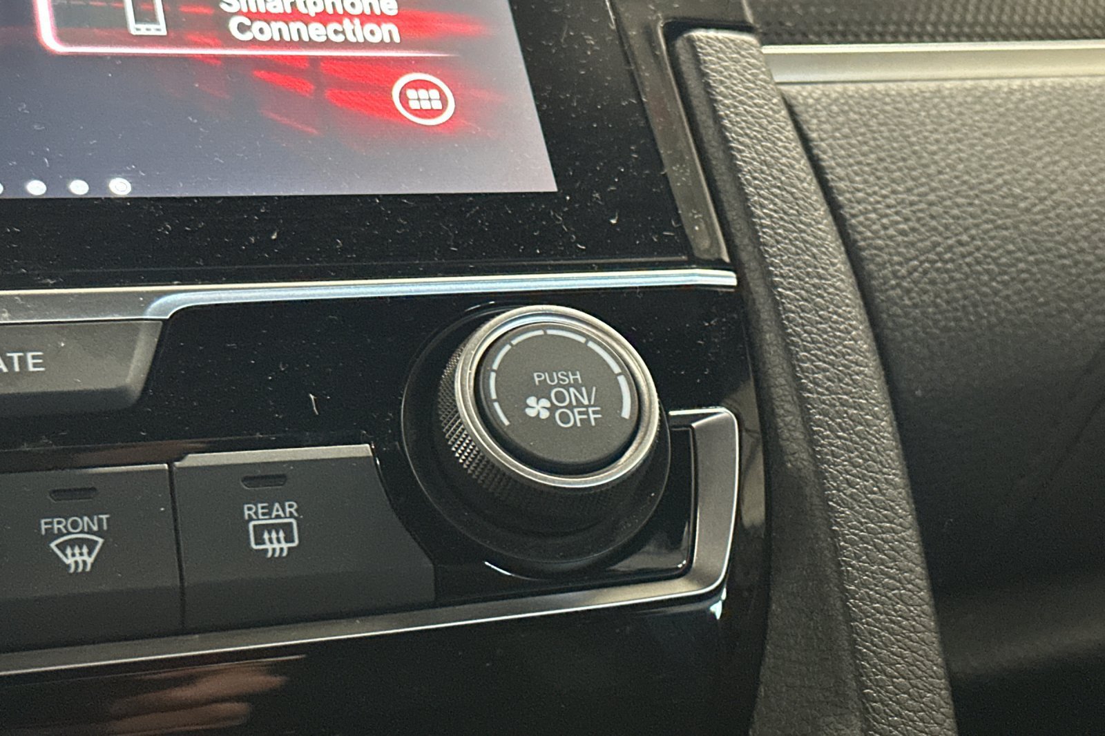 Used 2020 Honda Civic Sport image 29