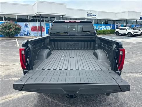 New 2026 GMC Sierra 2500 Denali w/ Denali Reserve Package AWD/4WD image 12