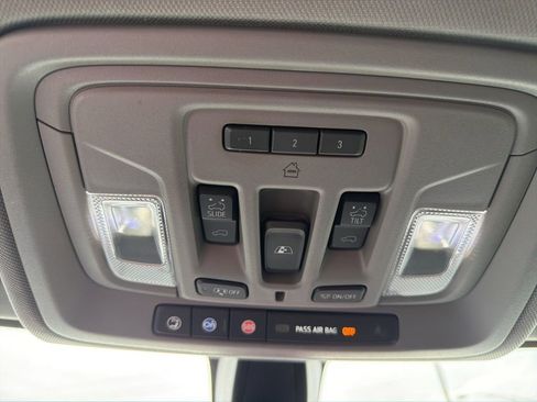 Used 2019 GMC Sierra 1500 SLT image 44