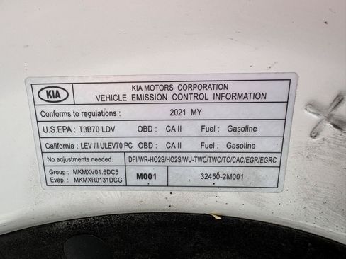 Used 2021 Kia K5 LXS FWD image 27