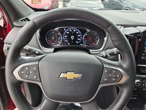 Used 2023 Chevrolet Traverse High Country image 32