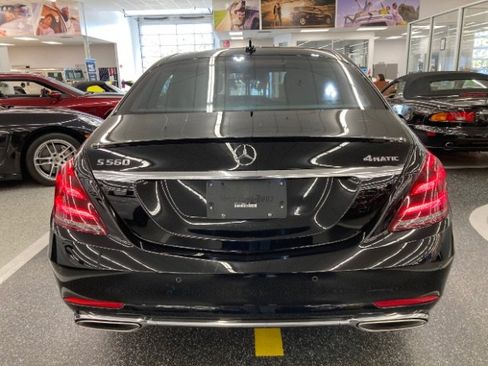 Used 2018 Mercedes-Benz S 560 4MATIC Sedan image 5
