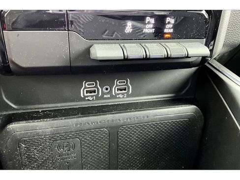 Certified 2025 RAM 1500 Big Horn image 29