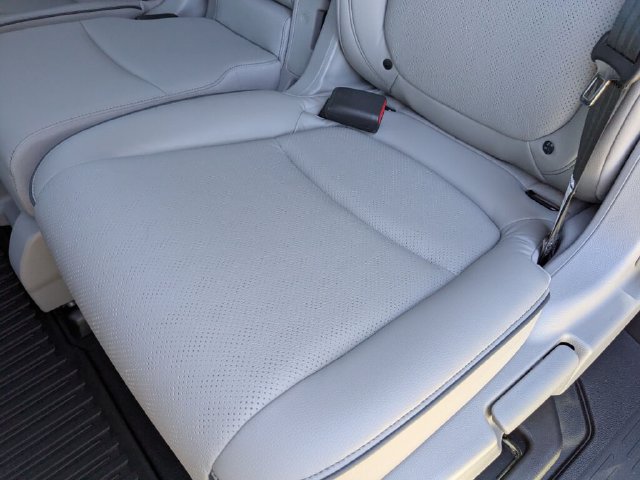 Used 2023 Honda Odyssey Elite image 35