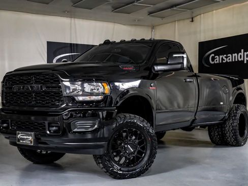 Used 2024 RAM 3500 Tradesman AWD/4WD image 5