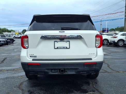 Used 2021 Ford Explorer XLT w/ Class III Trailer Tow Package AWD/4WD image 16