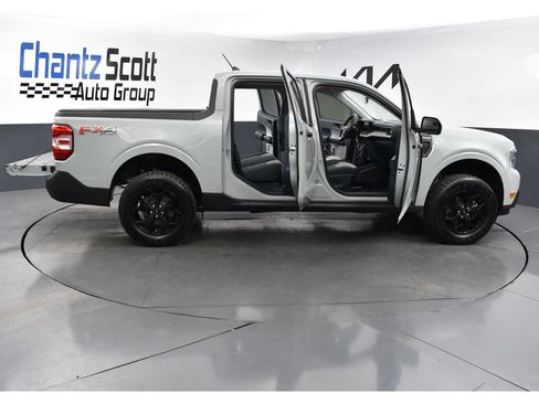 Used 2023 Ford Maverick XLT w/ Equipment Group 300A Standard AWD/4WD image 28