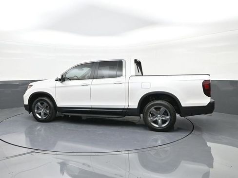 Certified 2023 Honda Ridgeline RTL image 5