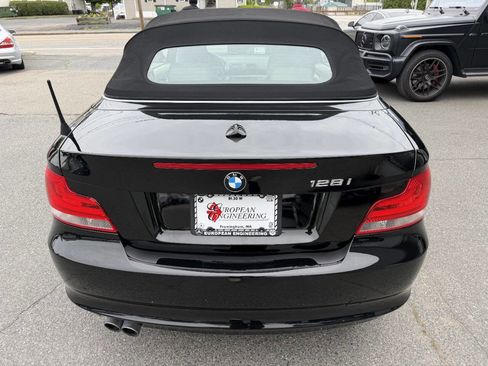 Used 2012 BMW 128i Convertible RWD image 7