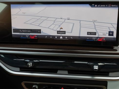 New 2026 BMW X5 xDrive50e w/ Climate Comfort Package image 25