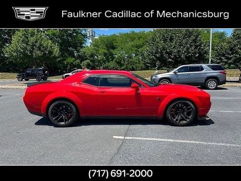 Used 2022 Dodge Challenger SRT Hellcat RWD image 7